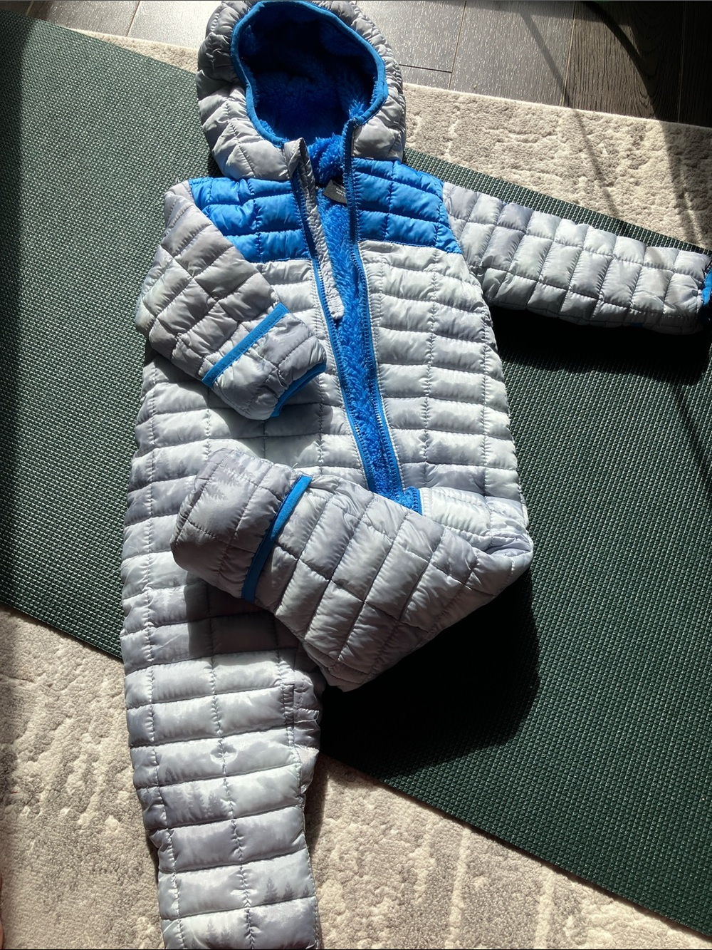 Snozu Light Gray and Blue Quilted Puffer Jacket with Hood